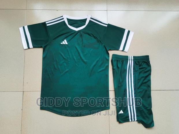 Football Uniforms - thumbnail 2