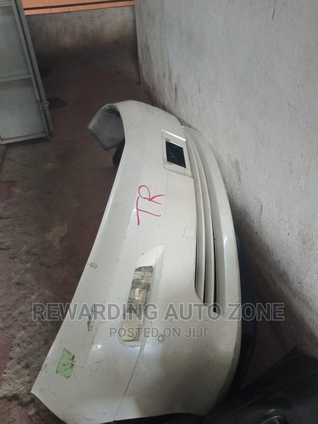 Toyota Alphard 2005 Front Bumper.Complete With Fog Lights.