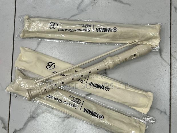 Yamaha Yrs-24b Soprano/Descant Recorder