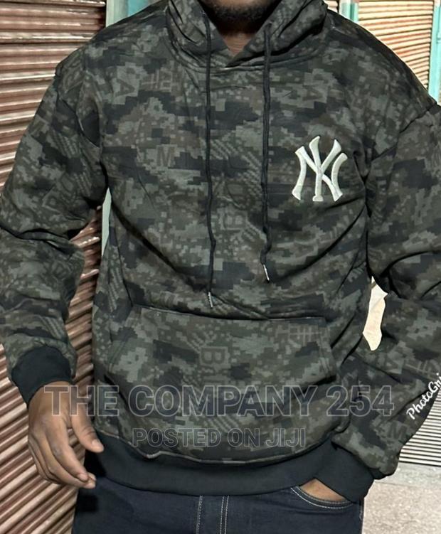 Designer Quality Assorted Classic Fabric Cinbat Hoodies - thumbnail 3