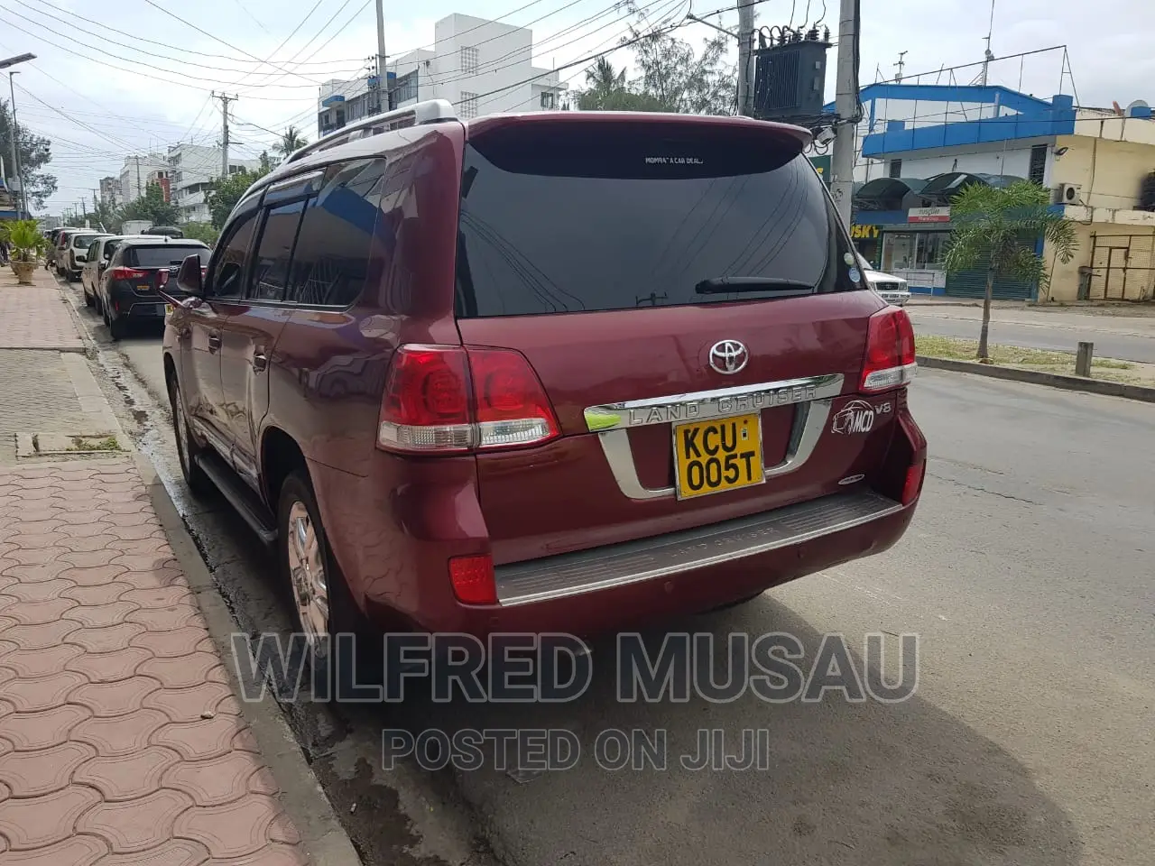 Toyota Land Cruiser 2012 Red