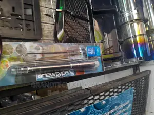 Universal Corner Pole Light