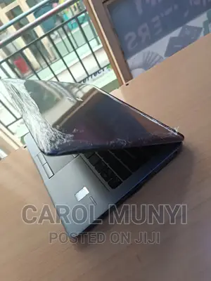 Laptop HP EliteBook 820 G2 6GB Intel Core I7 HDD+SSD 500GB