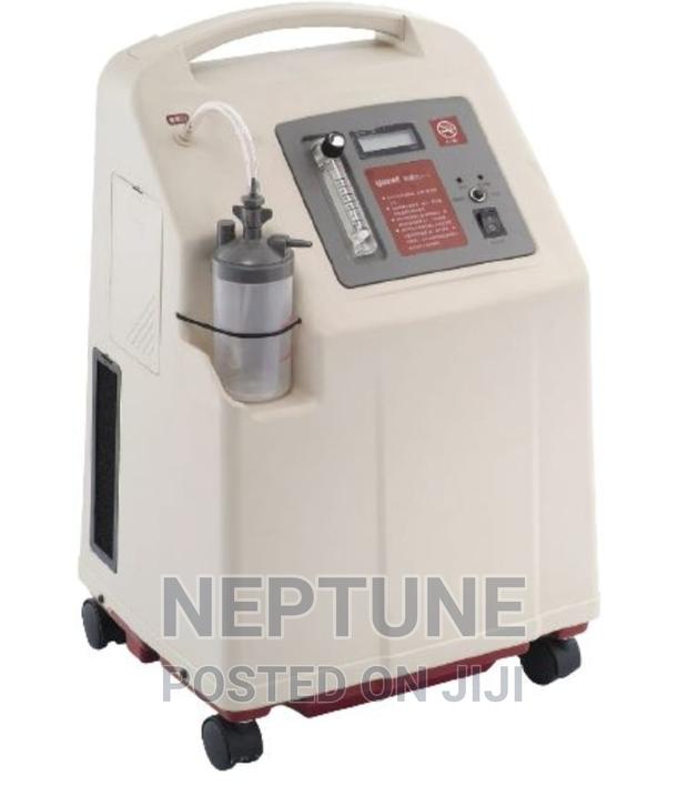 Oxygen Concentrator - main view