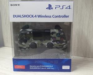 Ps4 Dualshock Wireless Controller - thumbnail 2
