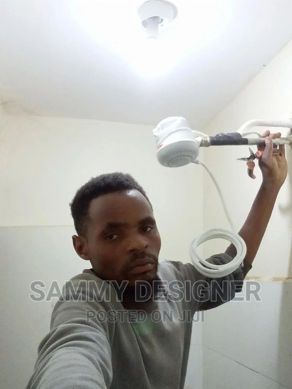 Certified Electrician Plus Pp-R and Drill Using Repairs