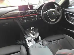 BMW 320d 2016 Red