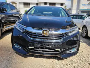 Honda Shuttle 1.5 Hybrid 4WD 2016 Black