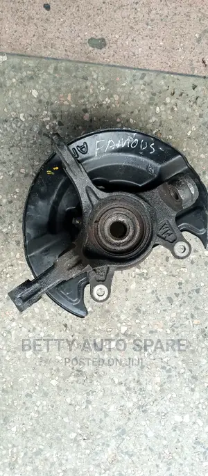 Honda Stream Front Hub