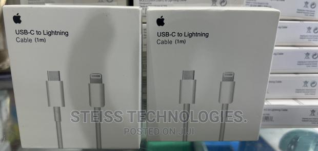 Usb C to Lightning 1m Cable. - thumbnail 3