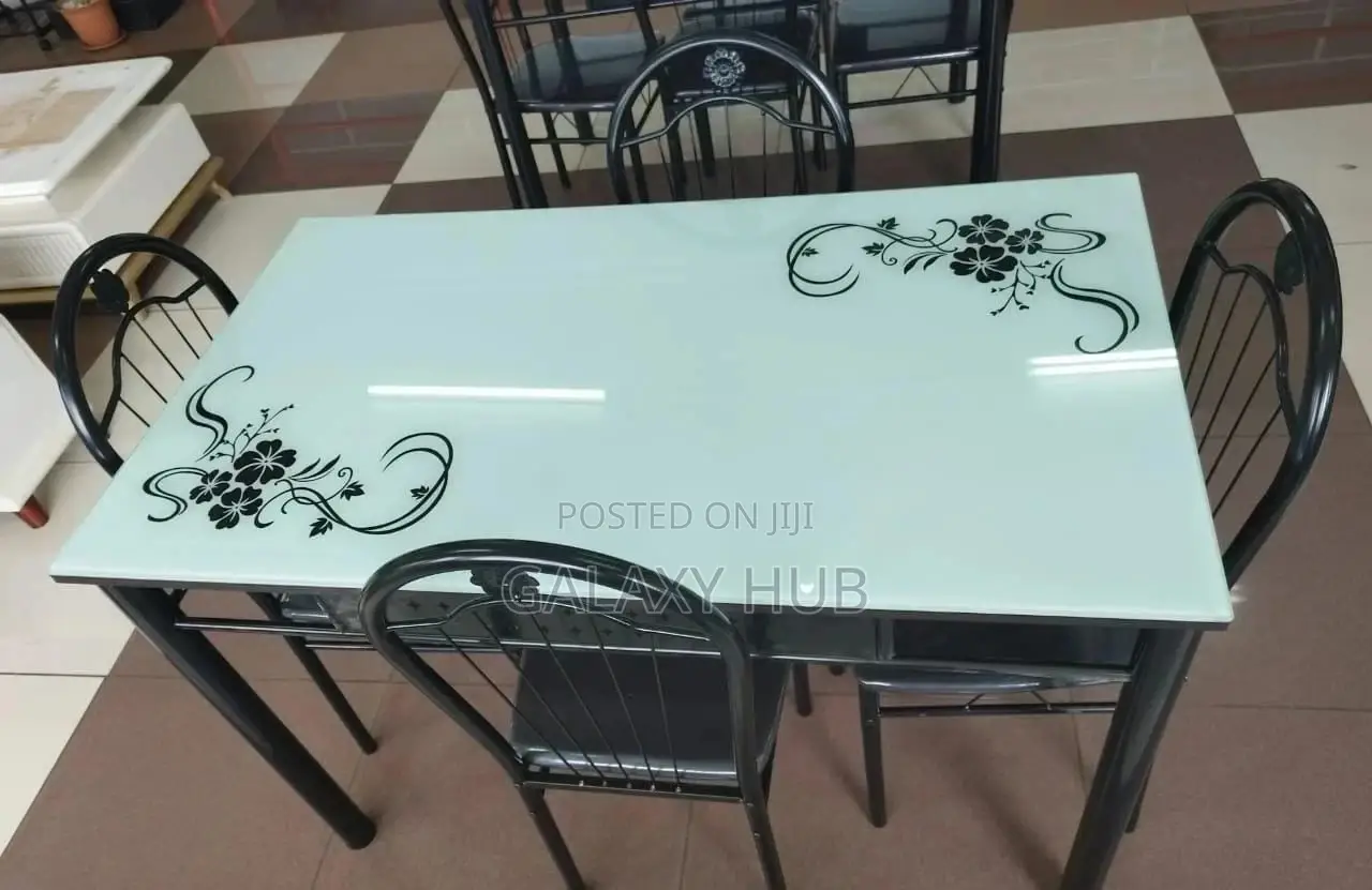 Dining Table 4 Seater (Glass)