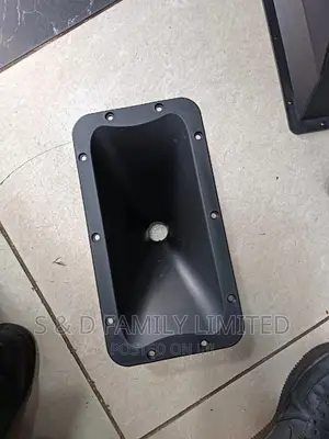 12 by 6.6 Inches Speaker Flair