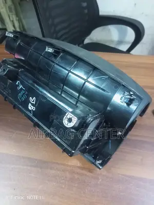 Nissan March Glow Box