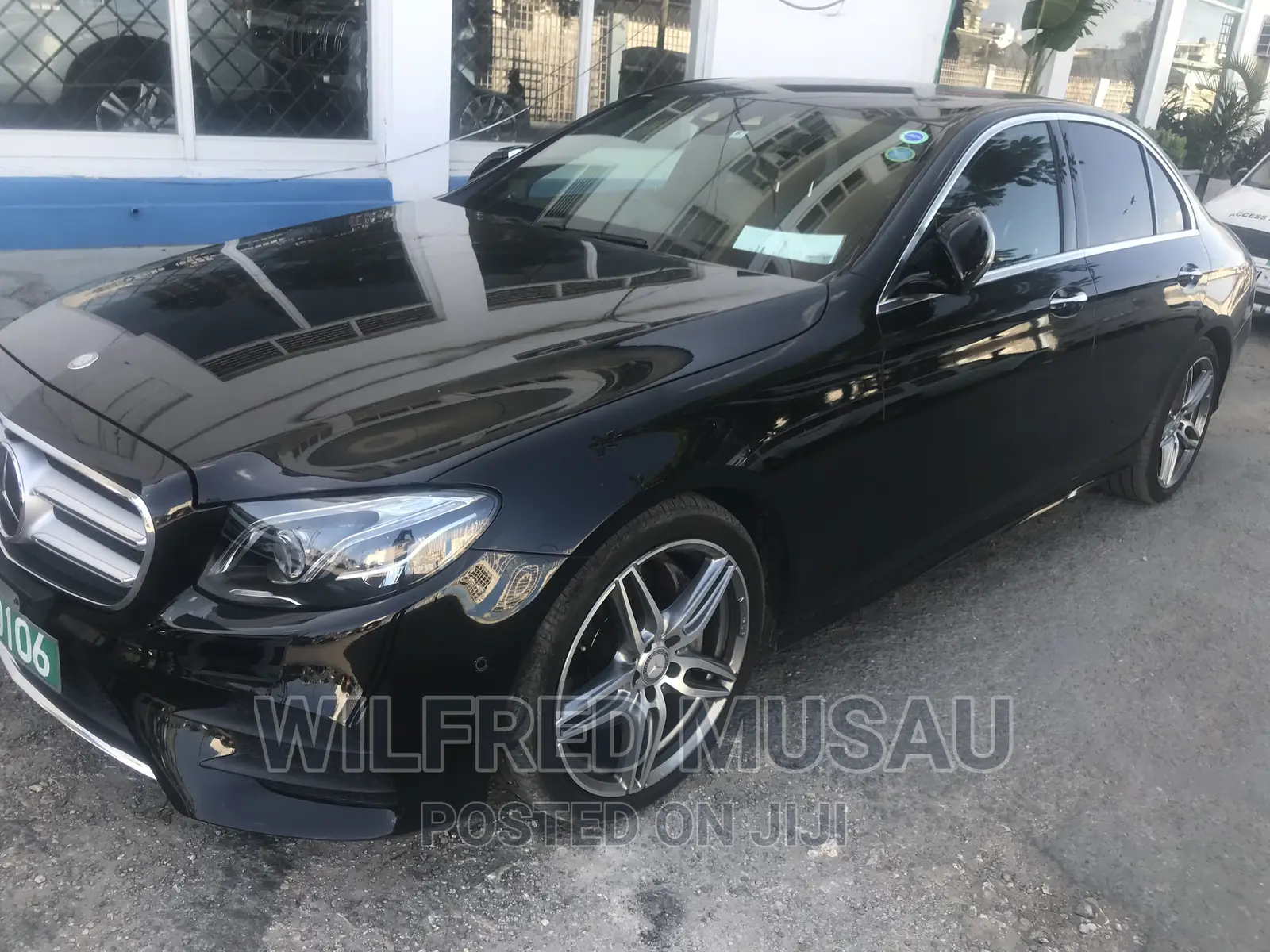 Mercedes-Benz E200 2016 Black