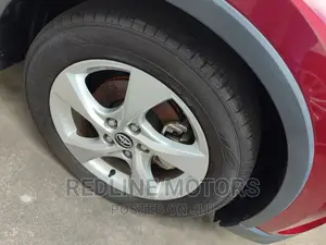 Toyota C-HR 2018 Red