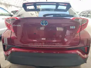Toyota C-HR 2018 Red