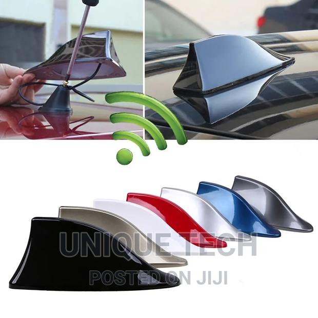 Universal Functional Shark Fin Car Aerial/Antenna