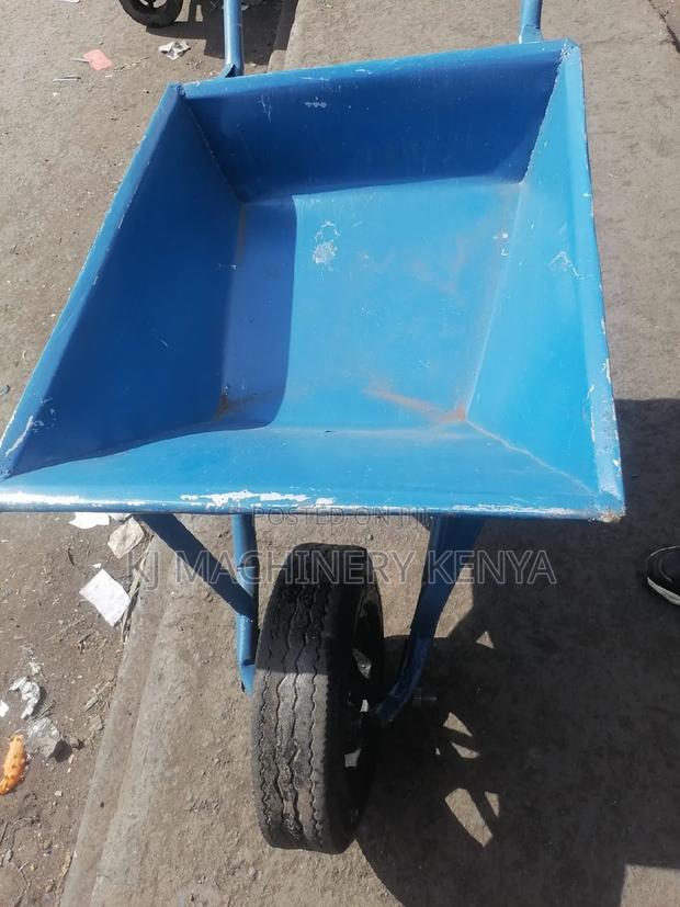 Good Quality Wheelbarrows - thumbnail 3