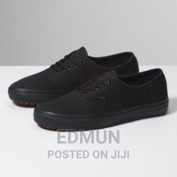 All Black Vans Off the Wall - thumbnail 2
