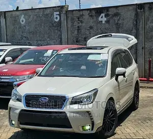 Subaru Forester 2017 White