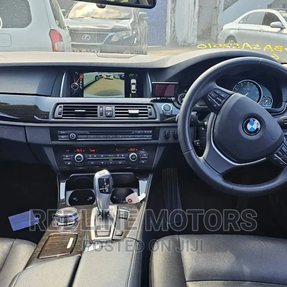 BMW 528i 2016 Pearl