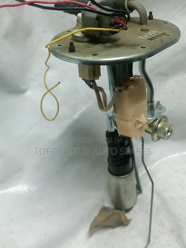 Mazda Bongo/Vanette Fuel Pump - thumbnail 2