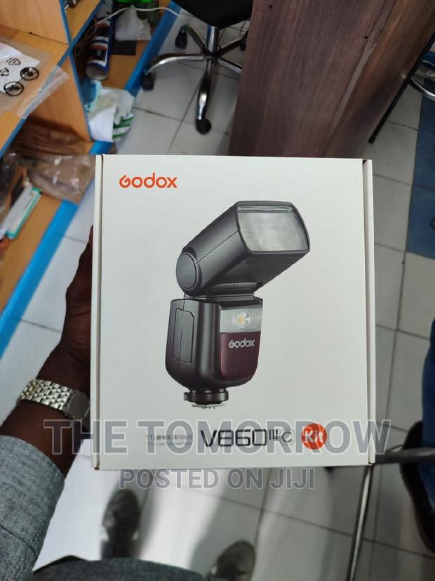 Godox VING V860IIC TTL Li-Ion Flash Kit for Canon Cameras