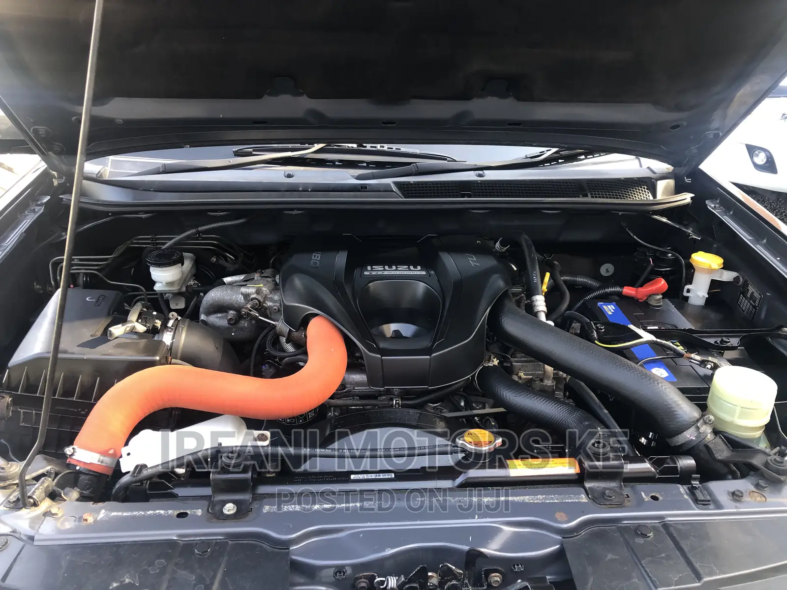 Isuzu D-MAX 2016 Black