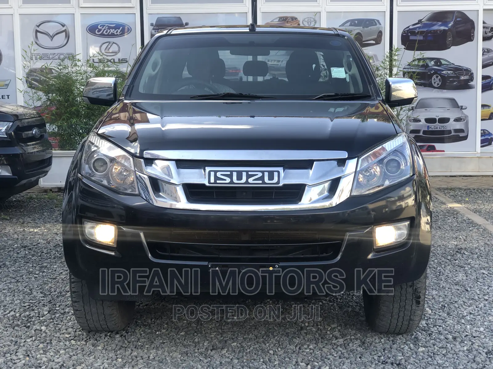Isuzu D-MAX 2016 Black