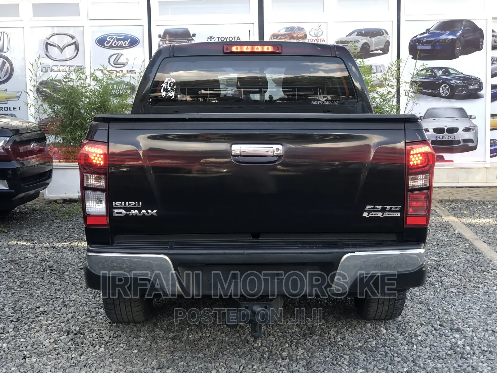 Isuzu D-MAX 2016 Black
