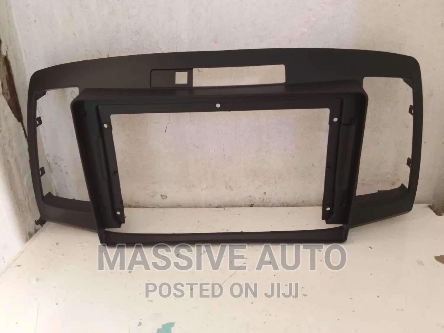 Brand New Premio240 9" Car Console