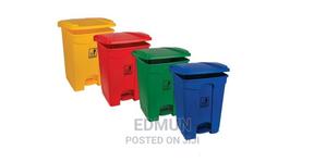 Medical Biohazard Bin With Pedals - main view