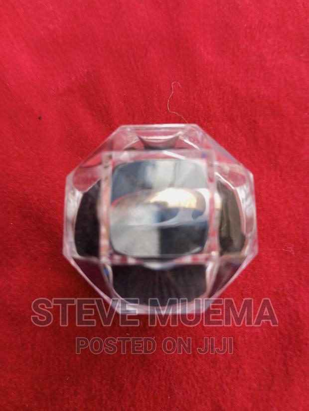 Acrylic Crystal Ring Box. - thumbnail 4