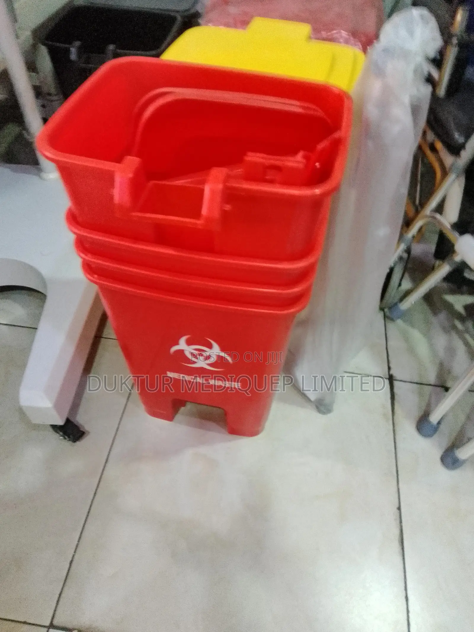 18L Pedal Biohazard Bin