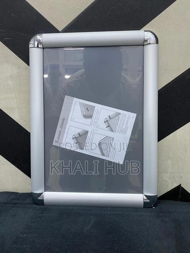 Snapper Frames A4 Licence Snapper Frame - main view