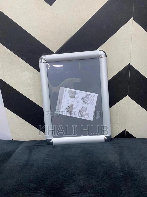 Snapper Frame A4 (Aluminium) - main view