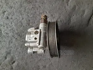 Power Steering Pump for Toyota Corolla 3zz. ZZE121, 122
