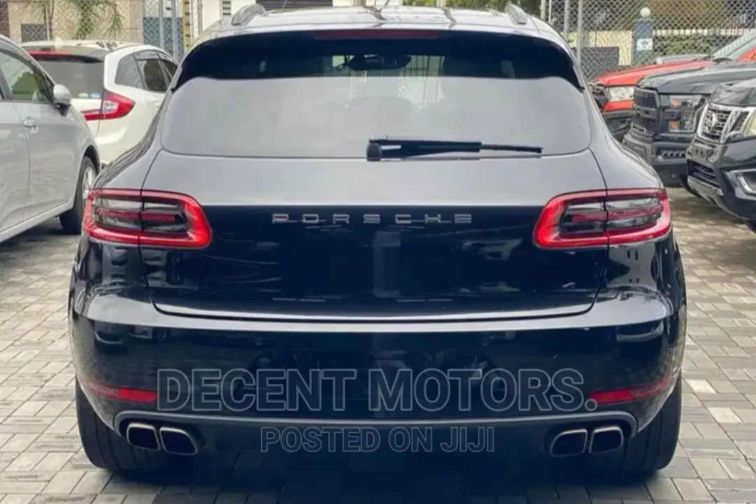 Porsche Macan 2017 Black