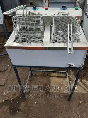 Easy Operable Frier