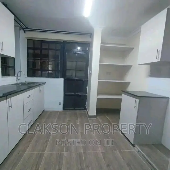 3bdrm Apartment in Naivashaa Road, Dagoretti for rent