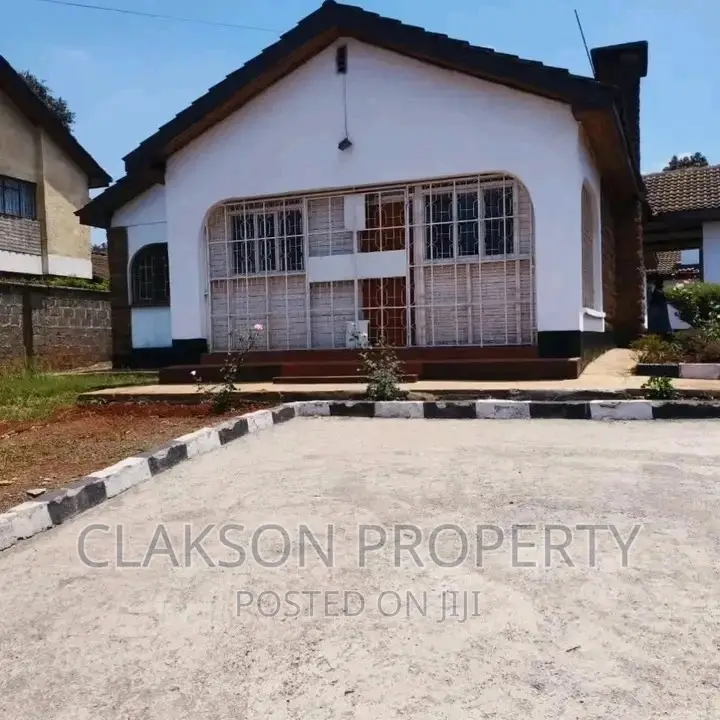 3bdrm Bungalow in Mountain View for rent