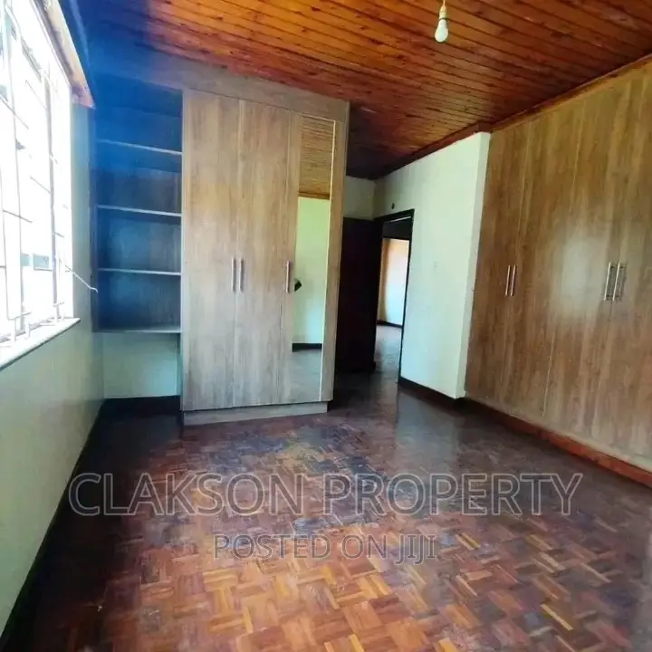 3bdrm Bungalow in Mountain View for rent