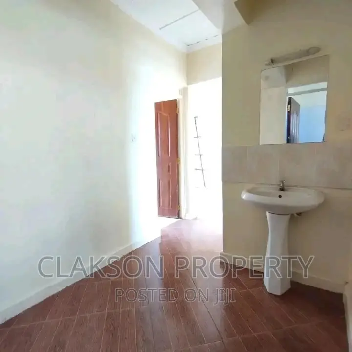 2bdrm Apartment in Ngongroad, Kilimani for rent