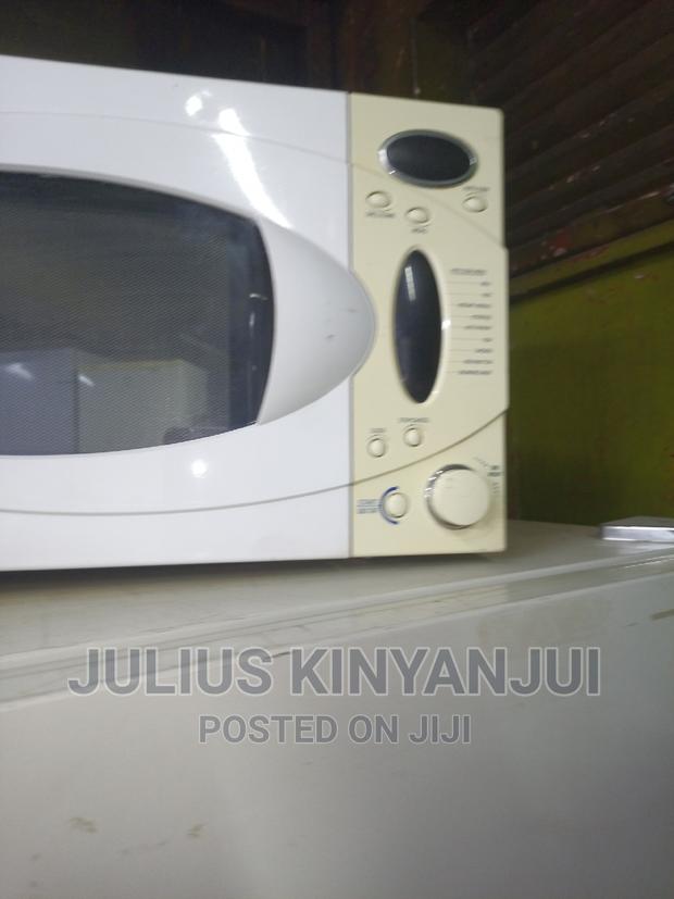 Microwave Oven