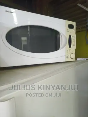 Microwave Oven