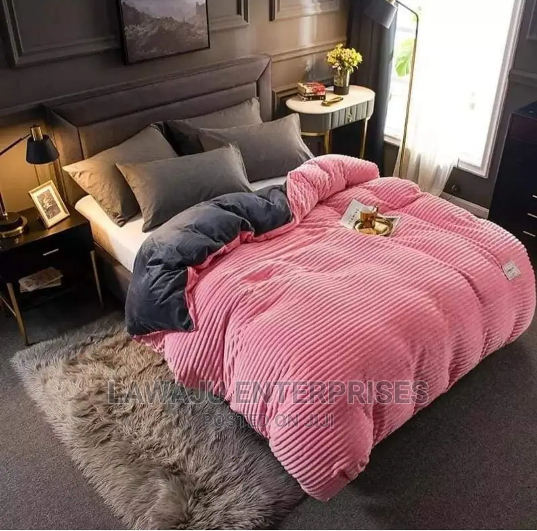 6*7 Velvet Duvet Set