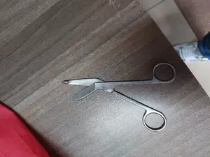 Trauma Shears- Stainless Steel.