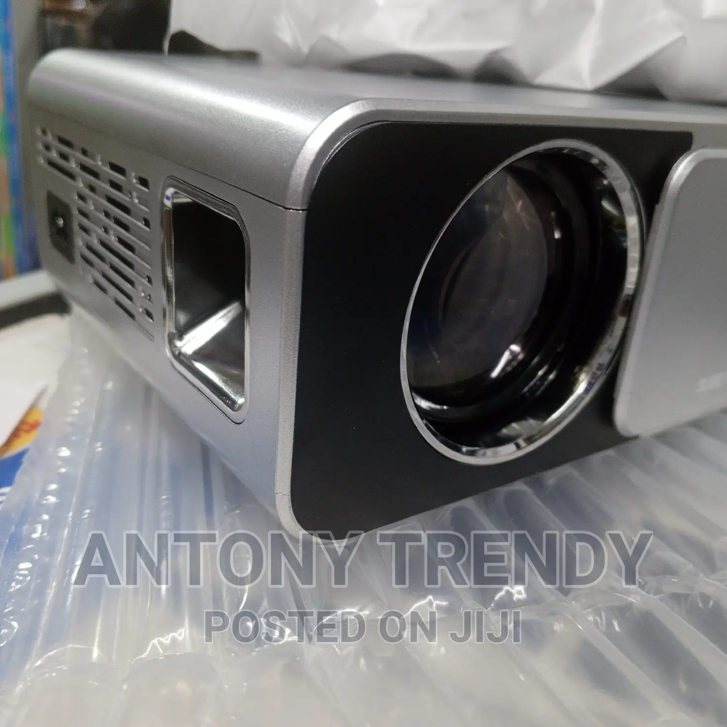 Mini Projector