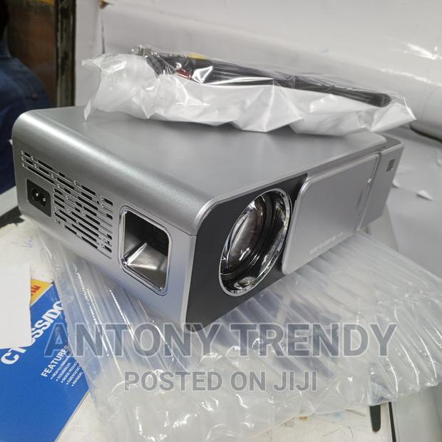 Mini Projector - main view