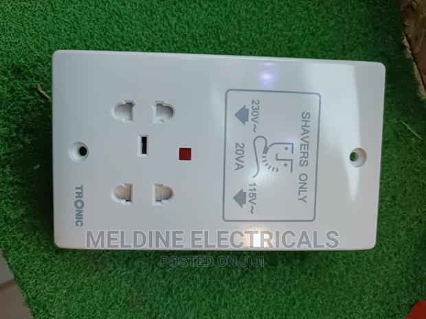 Shaver Light Socket - thumbnail 2